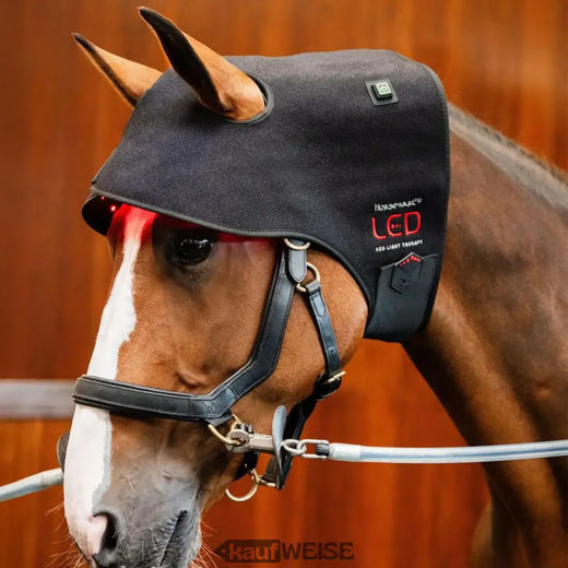 Horseware LED Poll Cap Защита за тила | Червена светлина и инфрачервена терапия | Безжична и на батерии